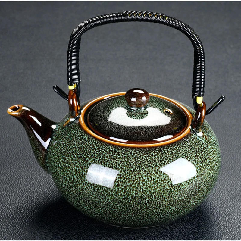 Description Picture 2 of itemLarge Capacity Teapot 700ml Ceramics Coffee Pot Tea Infusers Puer Tea Cup Set Coffeeware Teaware Yixing Teapots Samovar Gaiwan