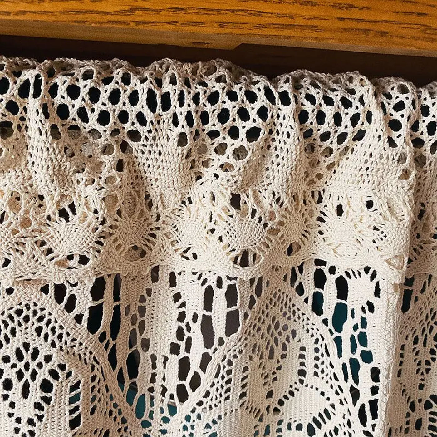 Description Picture 5 of item1Pc Vintage Crocheted Curtain With Tassel Home Decoration For Living Room Curtains For Windows Kitchen Curtains Partition