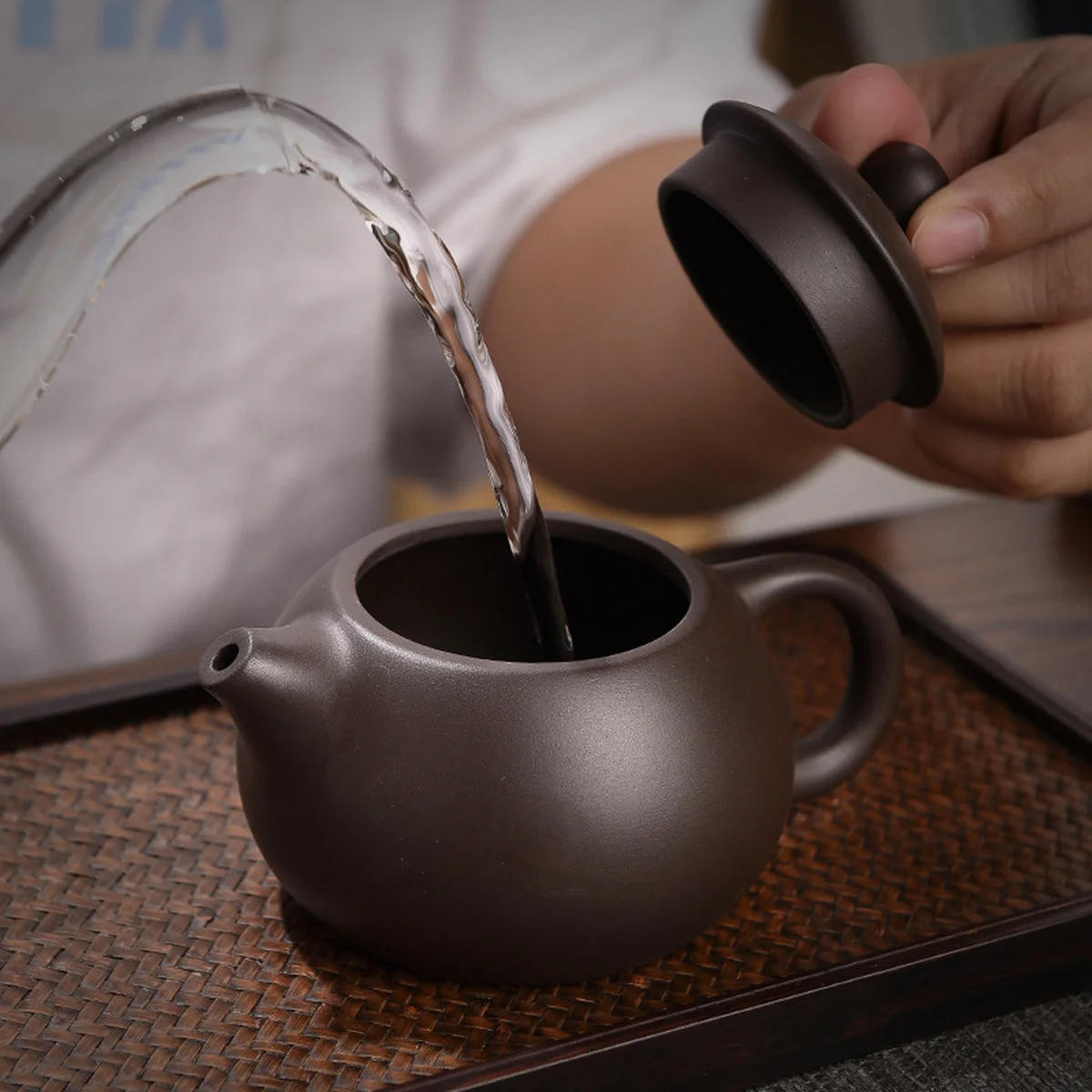 Description Picture 4 of itemPortable Chinese Travel Tea Set, Teapot Clay Set, Tea Ceremony, Camping, 4 Cups, Zi Shi, Ke Cup, Tea Pot Set