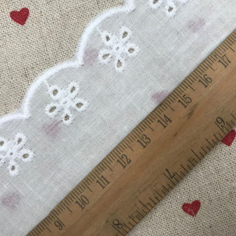 Description Picture 4 of item4CM Wide Hot Embroidery White Flower Lace Fabric Trim Ribbon Applique DIY Sewing Collar Ruffle Guipure Wedding Cloth Decor