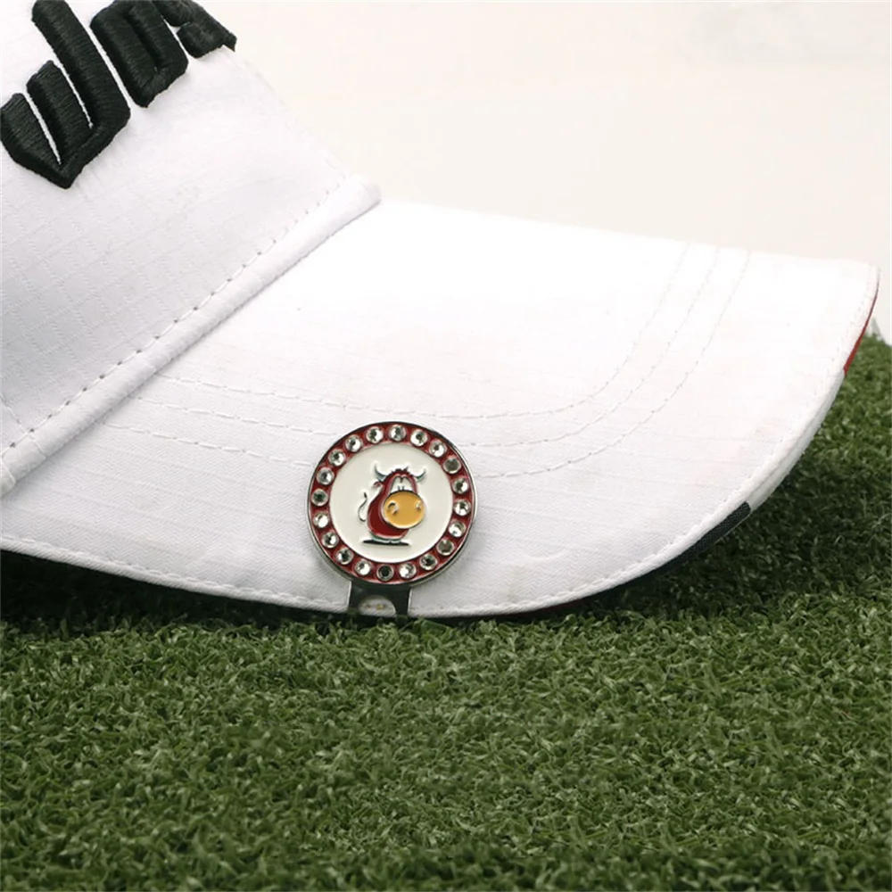 Description Picture 6 of item1Pc Zinc Alloy 25mm Removable Golf Ball Markers Women Men Magnetic Visor Hat Clip Anti-rust Putting Giveaways Golf Training Aids