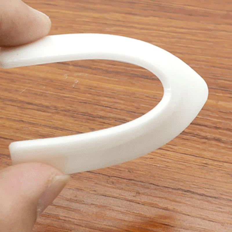 Description Picture 6 of itemAnti-collision Glass Table Protection Clear PVC Furniture Table Desk Corner Edge Cushion Guard Protector Table Corner Cover