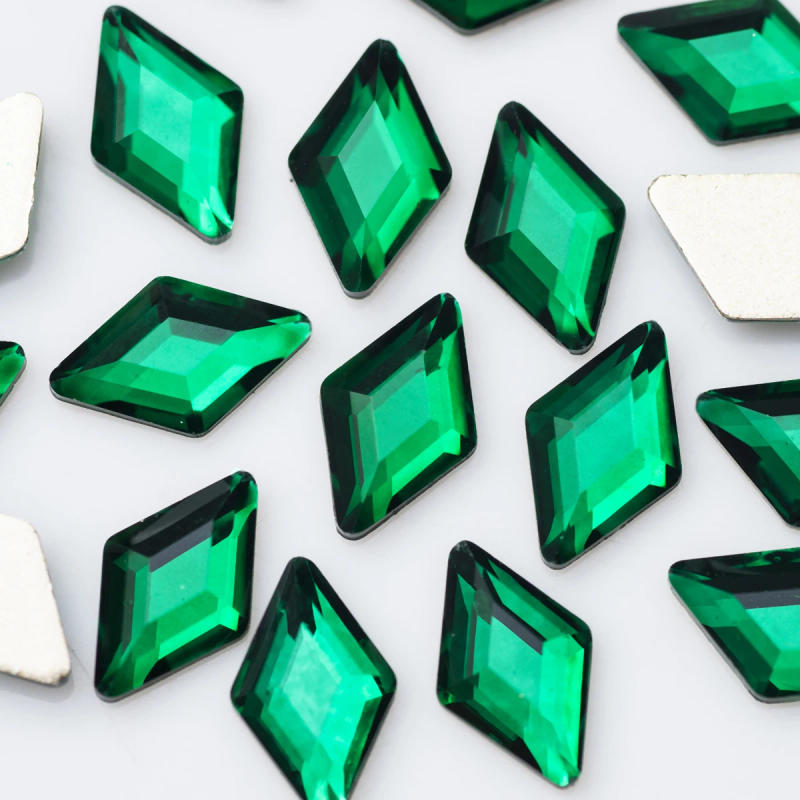 Description Picture 5 of itemYanRuo 20pcs Rhombus Multicolor Flatback Crystal Rhinestones 3D Design Glass Strass Glitter Accessories For Nail Art Decorations