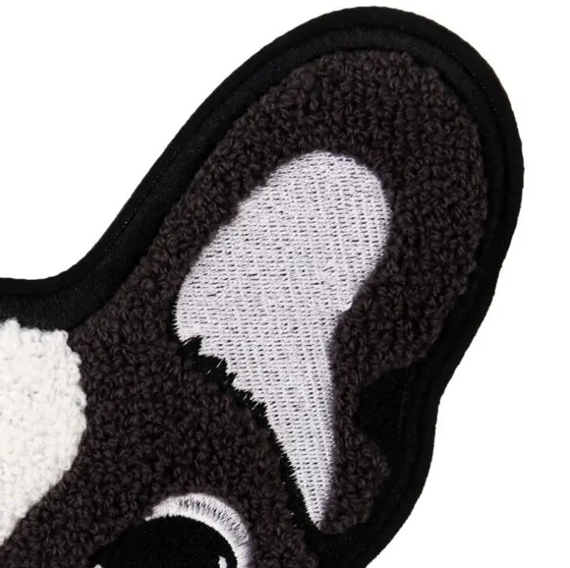 Description Picture 5 of item1 Piece 21*25cm New Style Cartoon Dog Patch Cartoon Pattern Fashion Embroidery Patches DIY Clothing Sewing Accessory Materials