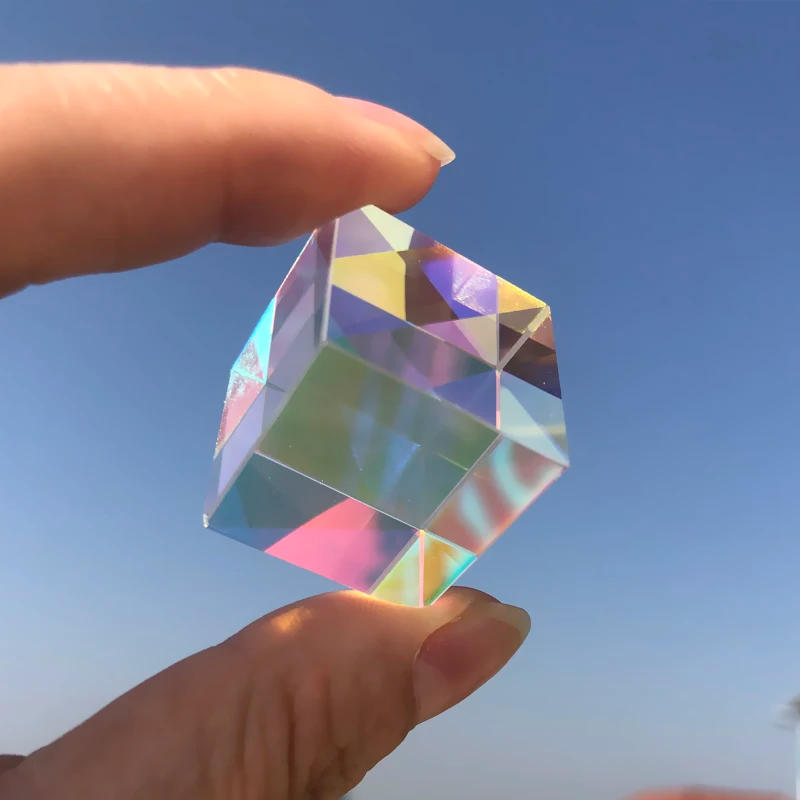 Description Picture 2 of itemGlass Cube 18mm Dichroic Prism X-Cube Prisms for Photographic Beam Splitting  Photography Accessories Decorate Gifts Cute Light