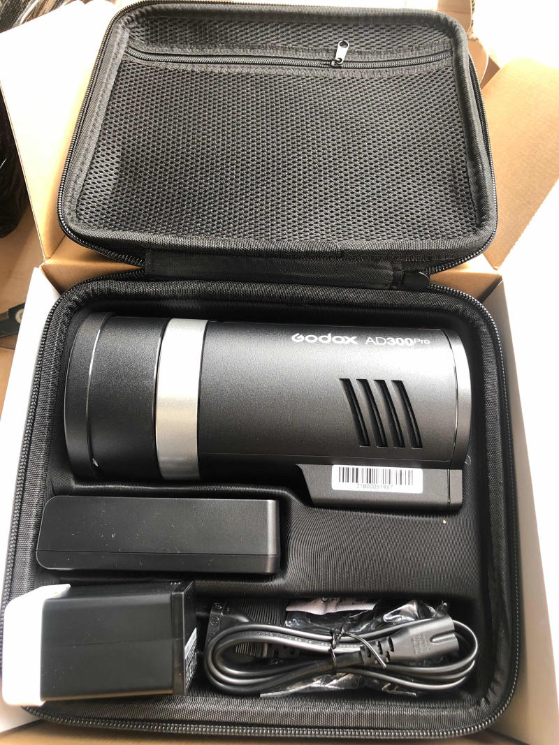 Description Picture 3 of itemGodox Outdoor Flash Light AD300Pro AD100Pro AD200Pro AD400Pro AD600Pro AD600BMHigh Speed TTL For Canon Nikon DSLR Photography