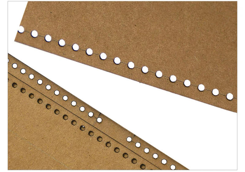 Description Picture 3 of item1Set DIY Kraft Paper Template Fashion Men's and Women's Casual Clutch Leather Craft Pattern DIY Stencil Sewing Pattern 29cm*16cm