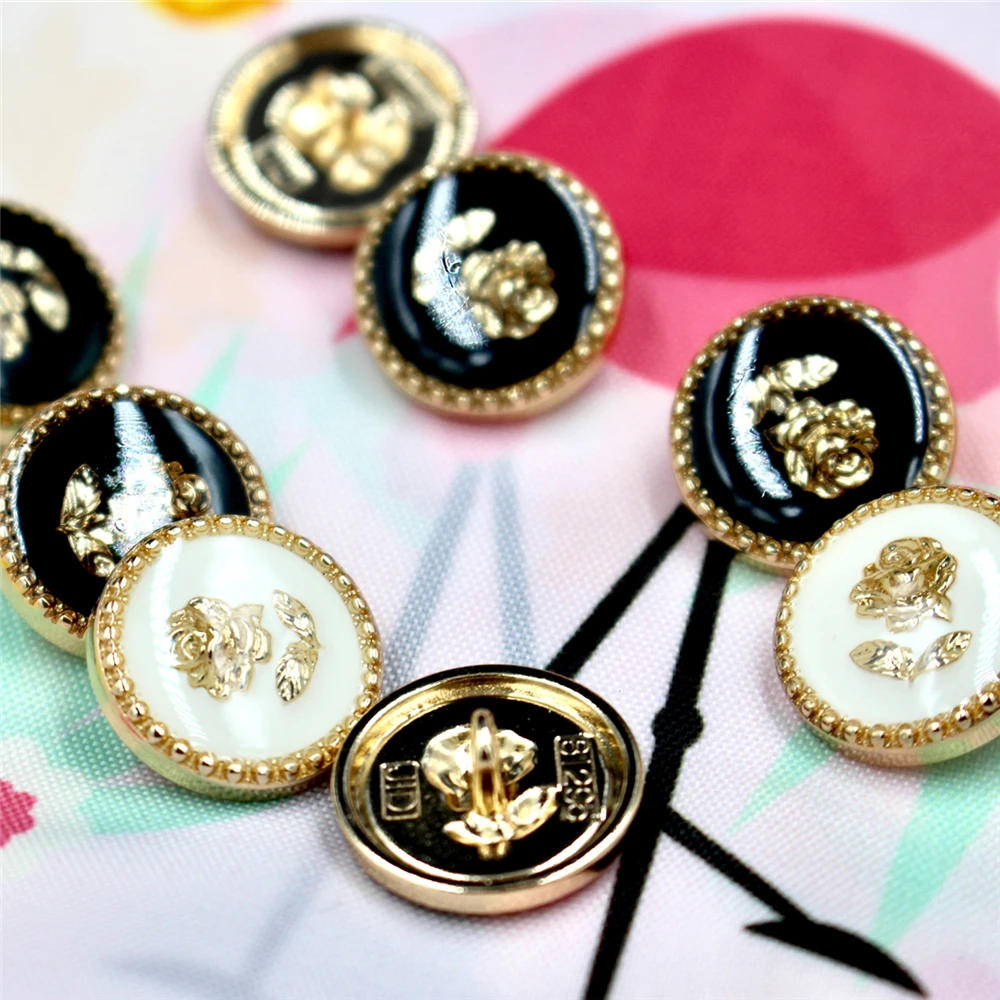 Description Picture 4 of item10pcs/lot Vintage Flower Buttons for Clothes DIY Sewing Accessories Button Embellishments for Clothing Shirt Coat Jacket Buttons