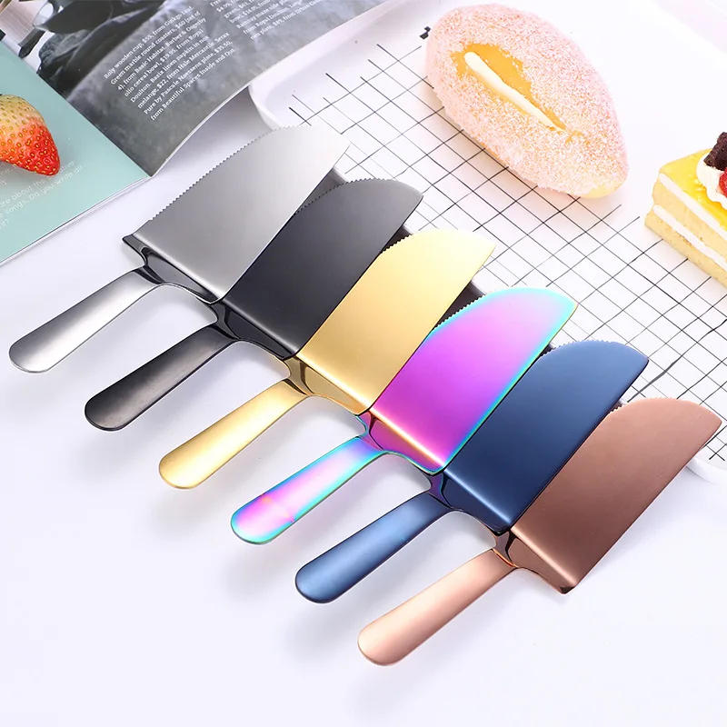 Description Picture 3 of itemStainless Steel Large Triangular Cake Spatula Pizza Pie Shovel Cookies Bread Cutter Home Pastry Baking Tools Kitchen Accessories