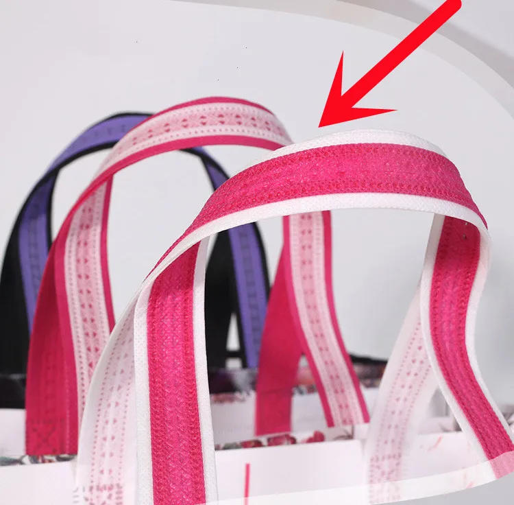 Description Picture 6 of item10PCS Rose Printing Packaging Shopping Bag Handle Waterproof Non Woven Fabric Gift Bags Black Clothing Store HandBag