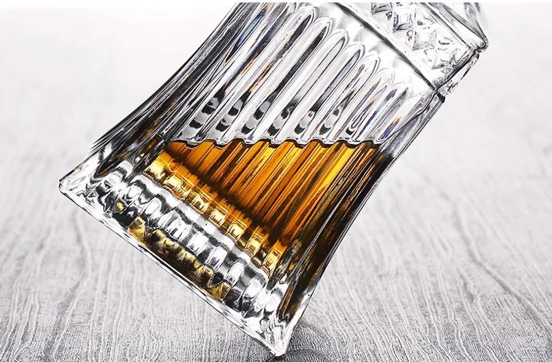 Description Picture 3 of itemCrystal Glass Bottle, Vodka Decanter, Whiskey Bottle, Wine Beer Containers, Glass Cup, Home Bar Tools, Decoration