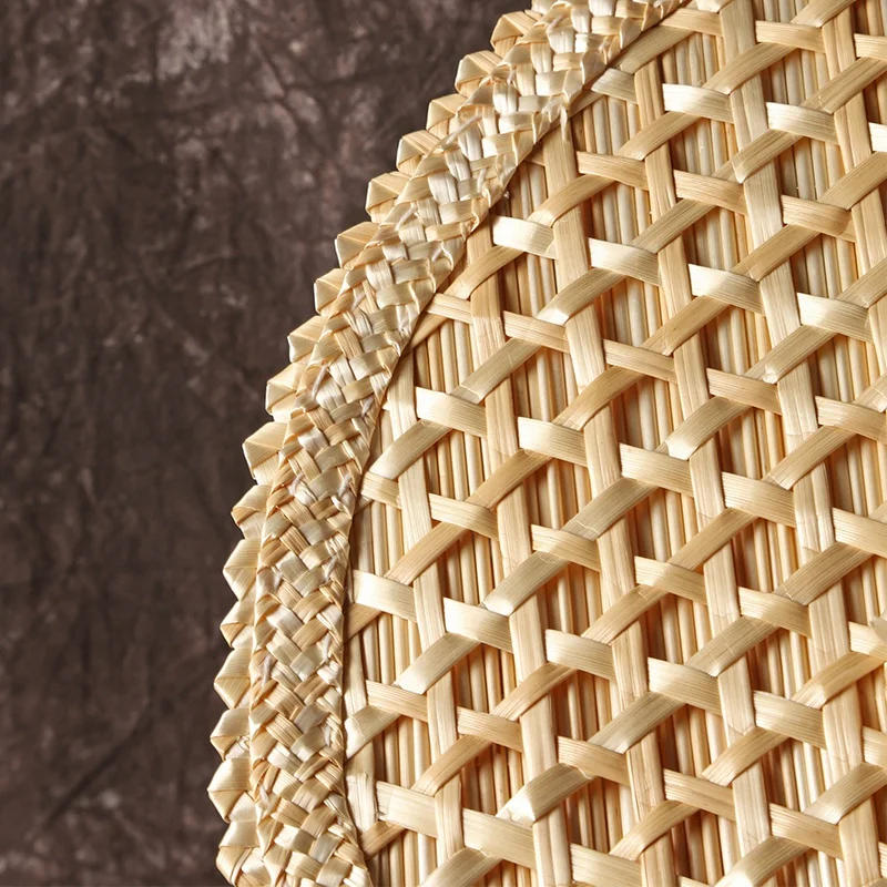 Description Picture 4 of itemHand-Woven Woven Straw Hand Fan Old Summer Natural Environmentally Friendly Hand-Woven Fan Decorative Round Fan Wedding hand fan