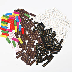 50pcs/lots 10x30mm Wooden Rectangle Pattern Button "Handmade" Tags For DIY Craft Clothes Handmade Sewing Accessories