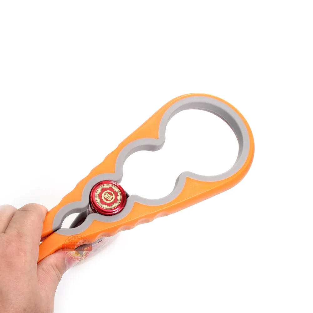 Description Picture 4 of itemJar Opener, Easy Grip Bottle Opener Twist Off Lid Quick Opening Cooking Everyday Use for Weak Hands and Arthritic