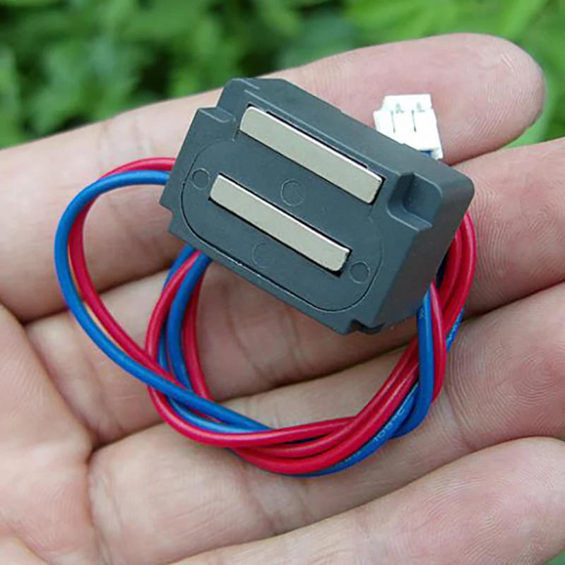 Description Picture 4 of itemHigh Quality DC12V-24V Electromagnet Household Appliances Vacuum Cleaner Small Volume Large Suction Electromagnetic Magnetic