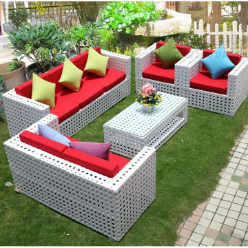 2016 high quanlity new design rattan furniture garden furniture patio furniture lounge PE rattan sofa tea table wicker cushioned