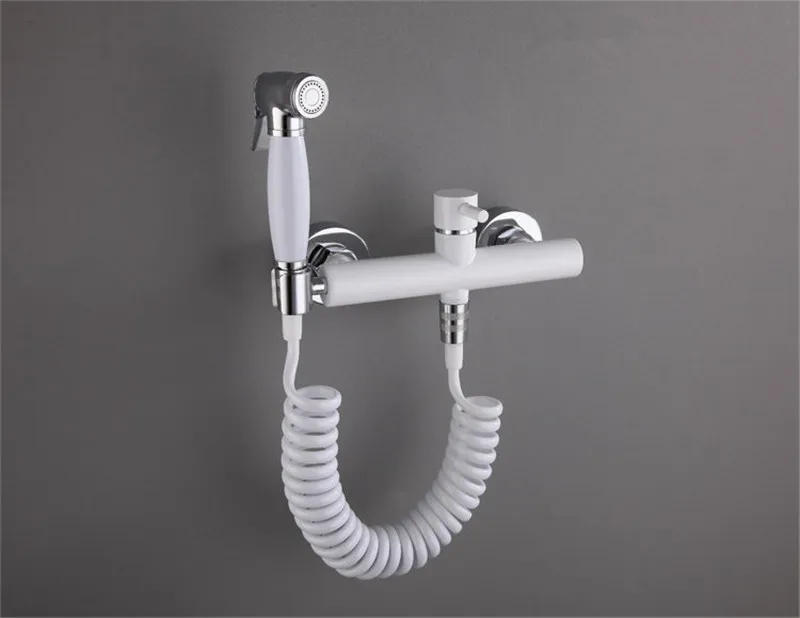 Description Picture 3 of itemBrass Bidet Faucets Bathroom Hot & Cold Single Handle Toilet Shower Blow-fed Spray Gun Nozzle White Bidet Faucet Bath Hardware