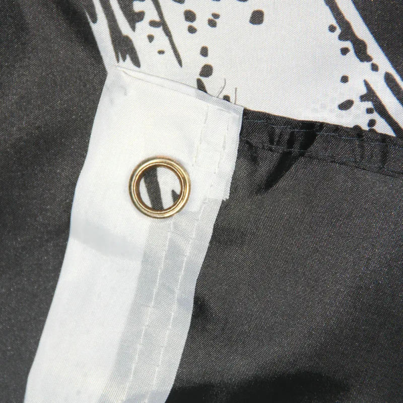 Description Picture 4 of item90 x 60cm Halloween Supplies Jolly Roger Skull Crossbones Pirate Flag Garden Banner Flag Party Decoration NN023