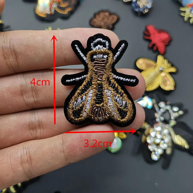 Description Picture 5 of itemBees sequins Rhinestones bead brooch patches applique sew on beading applique clothes shoes bags decoration patchfor clothing