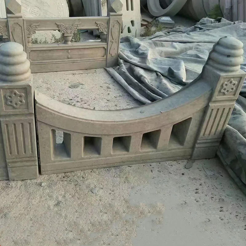 Description Picture 4 of item1pcs Concrete Fence Mold Garden Flower Pool Plastic Mold Brick Courtyard Rectangle Antique Flower Pond Paving Molds DIY 61x41cm