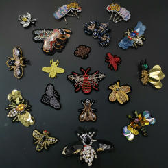 Bees sequins Rhinestones bead brooch patches applique sew on beading applique clothes shoes bags decoration patchfor clothing