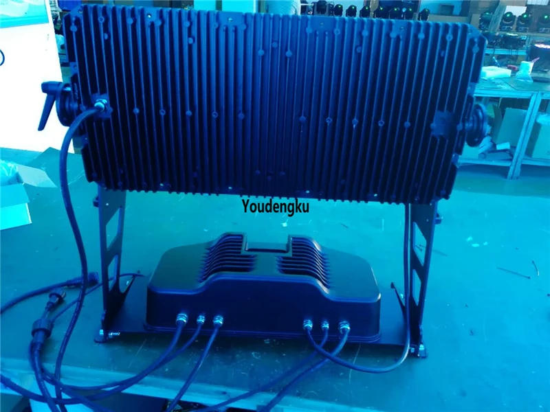 Description Picture 6 of item2pcs Led double head waterproof outdoor City Color 72 x 18w 6in1 rgbwauv led stage wall washer dj club party wedding event light