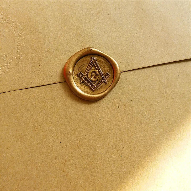 Description Picture 4 of itemFree-Mason Free and Accepted Masons logo The Free Mason's Symbo Compasses and  trisquare Letter G wax seal stamp ,sealing wax