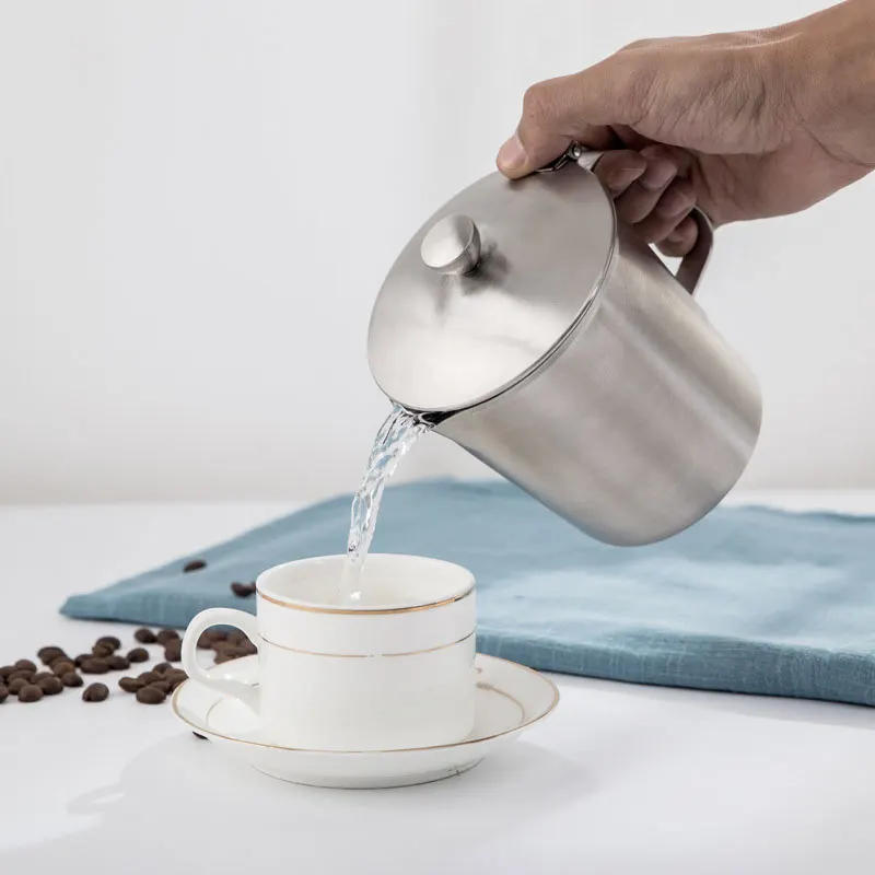 Description Picture 3 of item304 Stainless Steel Milk Frothing Pitcher Jug with Lid and Measurment  Upgraded Thicken Measuring Cups Coffee Foam Container