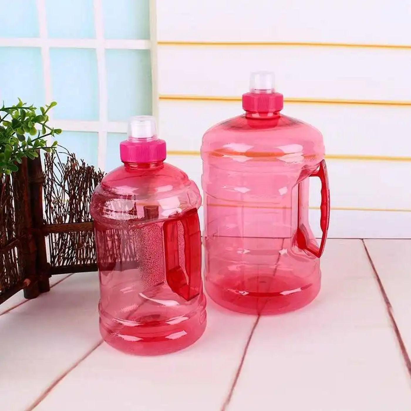 Description Picture 4 of item1/2L Large Capcity PET Clear Plastic Drinking Bottles GYM Jug Cup BPA Free GYM Sports Training Drink Water Jug With Handle