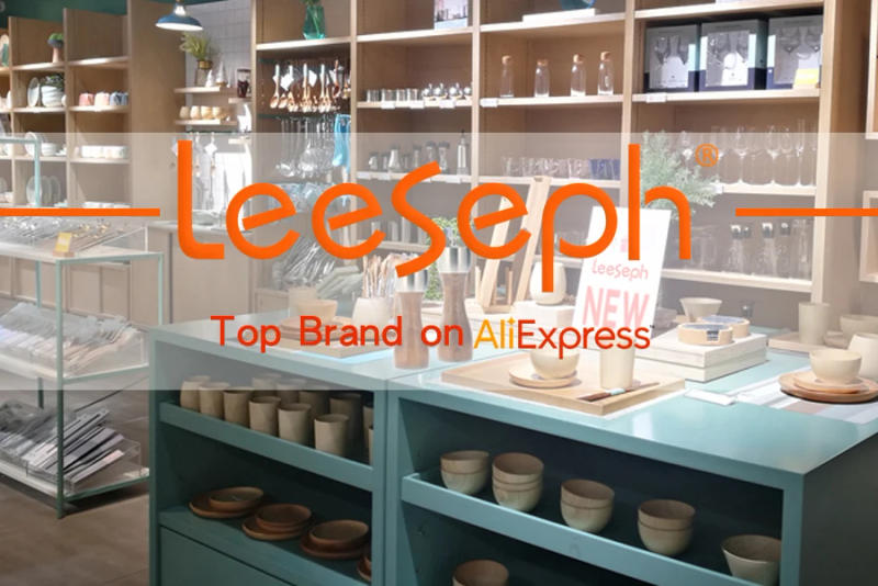 Description Picture 2 of item7-inch Silicone Pot Holder, Trivet Mat, jar Opener, spoon Rest Non Slip, Flexible, Durable, Heat Resistant Hot Pads Thicker