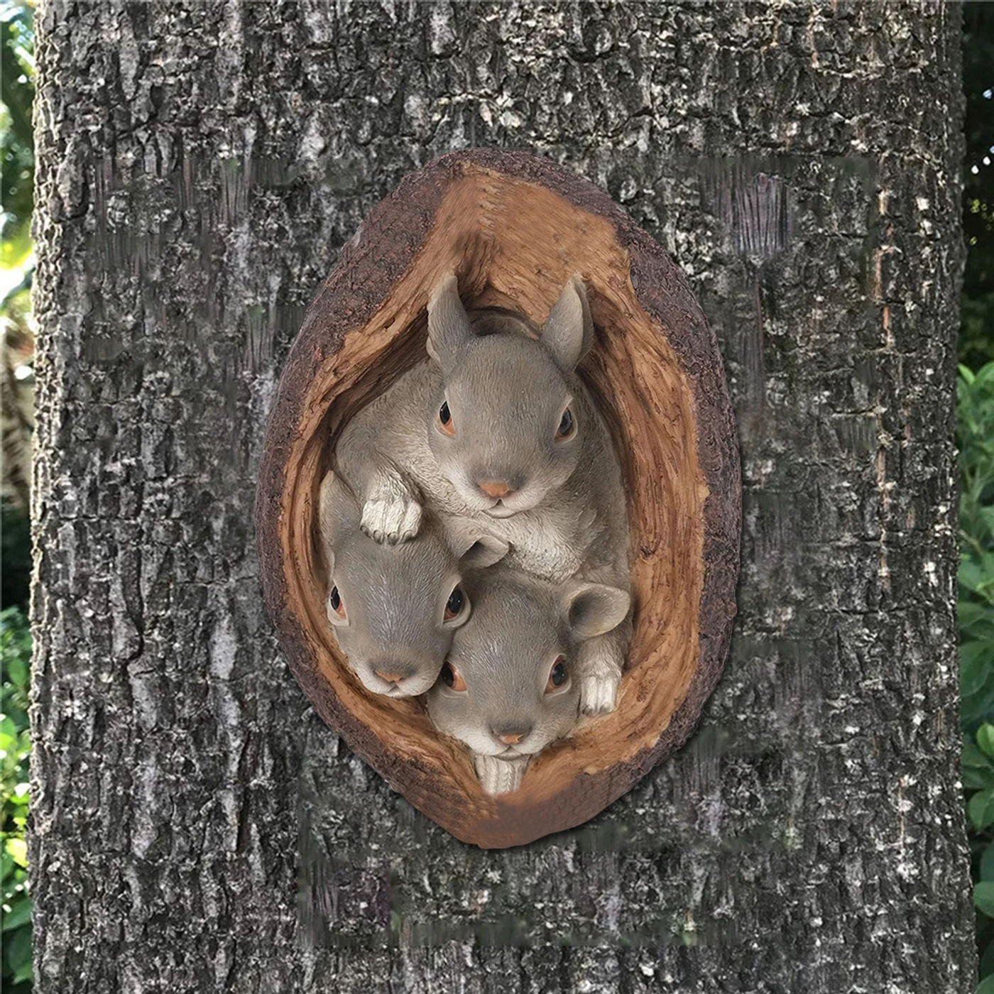 Description Picture 6 of itemSquirrel Tree Hugger Yard Art Outdoor Tree Hole Statues Tree Face Decor Novelty Garden Decoration Outdoor Yard Art Sculpture