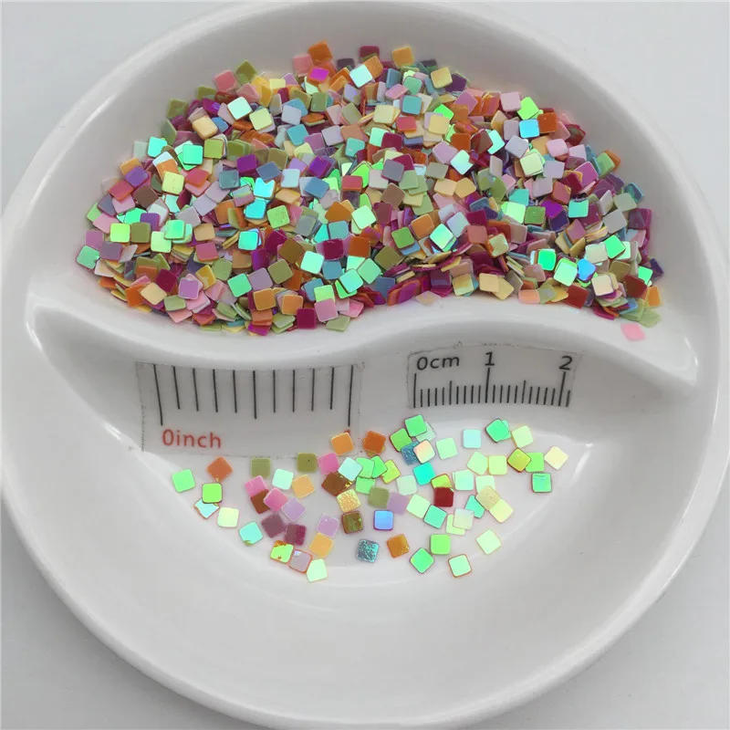 Description Picture 4 of item20g 2.5mm Square PVC loose Sequins Glitter Paillettes for Nail Art Manicure, Wedding Confetti,Sequins for Crafts /Ornament