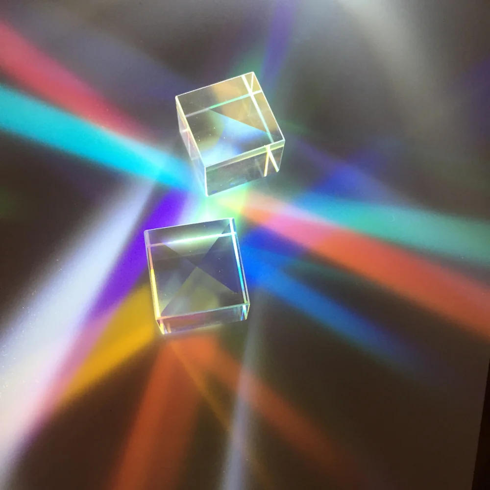 Description Picture 3 of itemDichroic Glass Cube Prism12.7mm Optical Color Prisms Laser Cube for Decorating  Birthday Gift  Rainbow Glass Beam Combiner