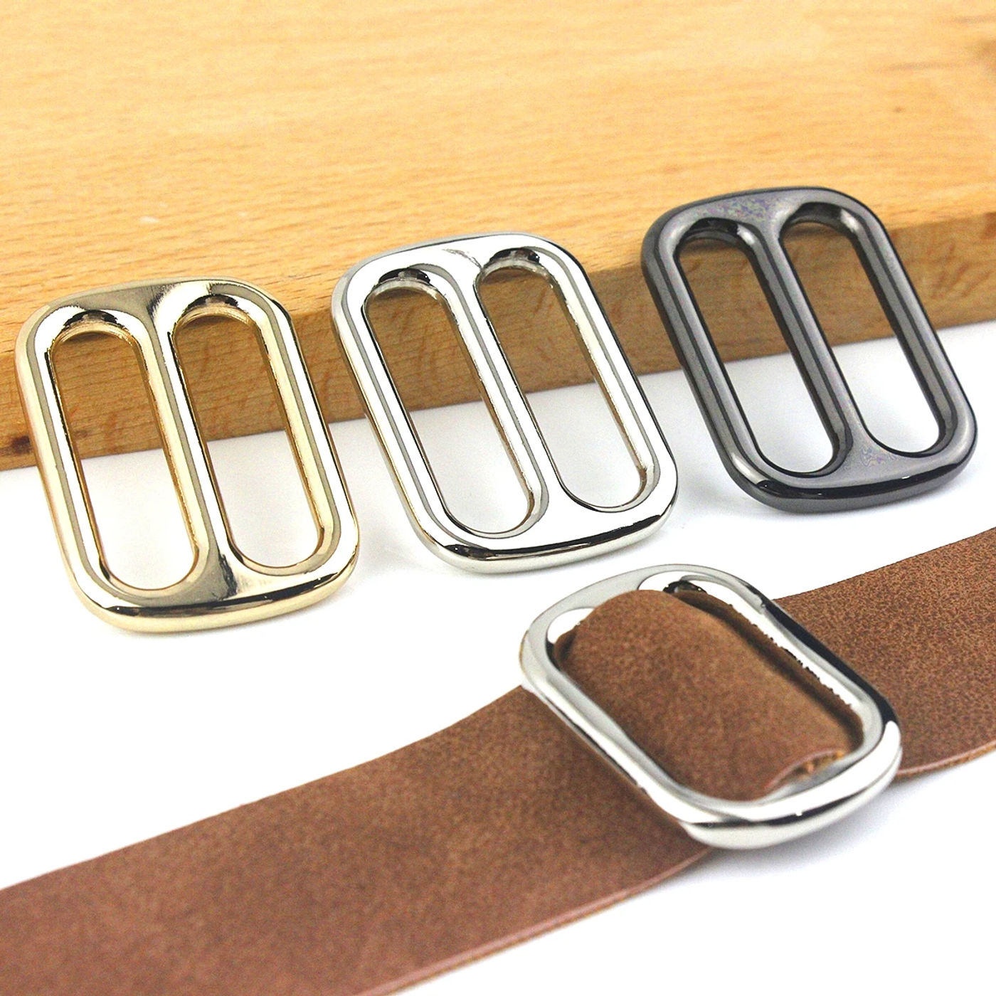 Description Picture 3 of item10 pcs Metal Tri Glide Slide Buckles Center Bar Adjuster Buckle for Leather Craft Bag Strap Belt Webbing 3 Sizes
