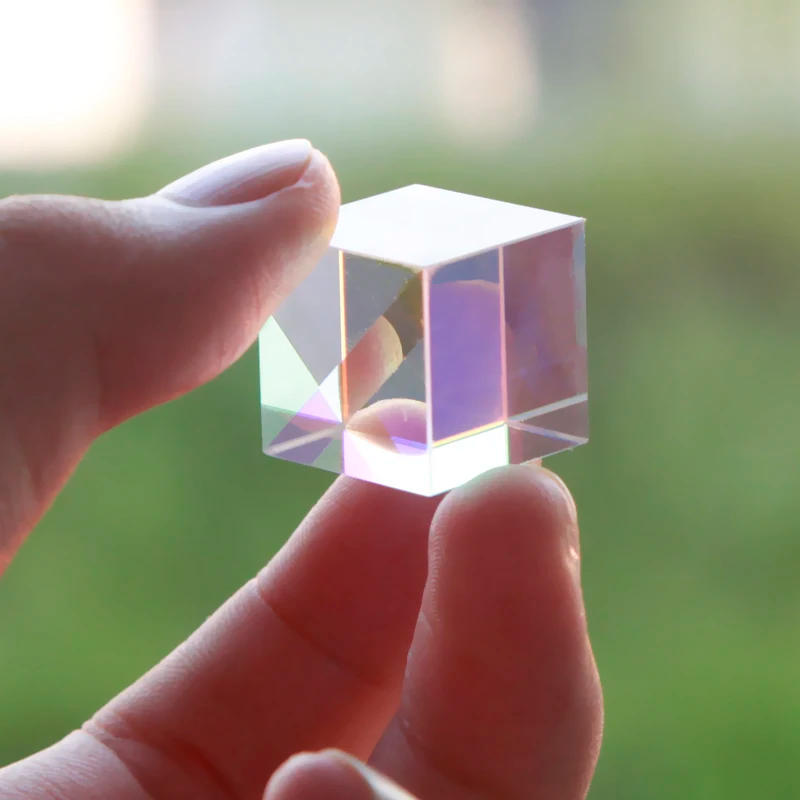 Description Picture 6 of itemGlass Cube 18Mm Dichroic Prism X-Cube Prisms for Photographic Beam Splitting Photography Accessories Decorate Gifts Cute Light