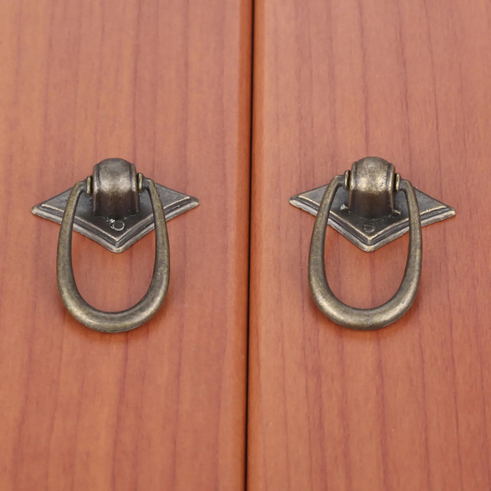 Description Picture 5 of item2Pcs 30*40mm Vintage Ring Handle And Knob Furniture Door Pull Handle European Zinc Alloy Cabinet Dresser Drawer Knobs