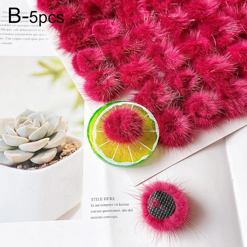 Description Picture 3 of item5PCS 30mm Fur Pompom Mink Balls Mini Pom Poms DIY Pompon Decor for Jewelry Keychain Hairpin DIY Handmade Accessories