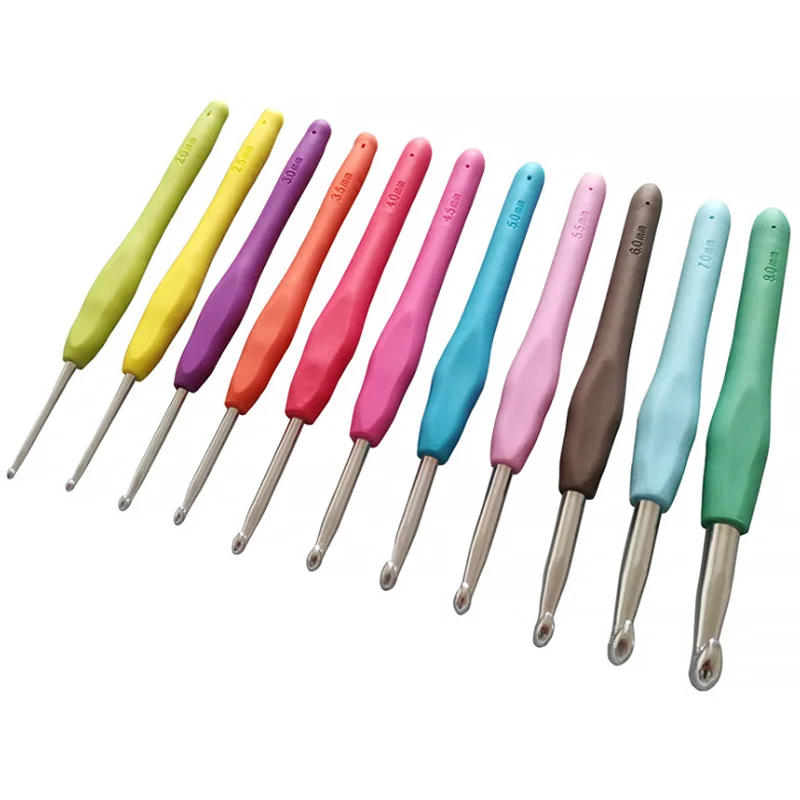 Description Picture 6 of item2/2.5/3/3.5/4/4.5/5/5.5/6/6.5/7/8/9 mm DIY Crochet Hooks Plastic Handle Knitting Weaving Sewing Craft Yarn Needles