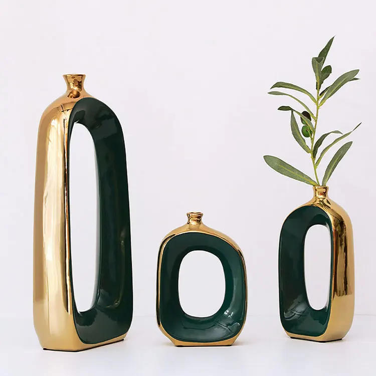 Description Picture 4 of itemClassic Ceramic Vase Home Decor Art Crafts Decoration Contracted Porcelain Flower Pot Creative Desktop Figurines