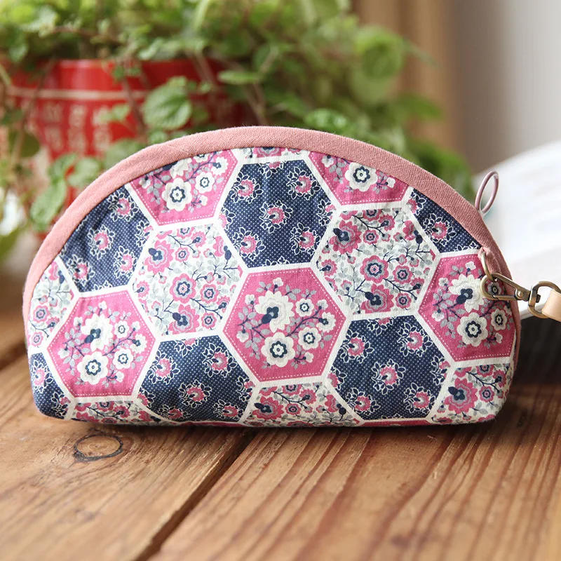 Description Picture 3 of itemDIY Embroidery Kit of Pencil Case Cosmetic Bag Flower Pattern Printed Cross stitch kits Sewing Art Needlework Handicraft Gift