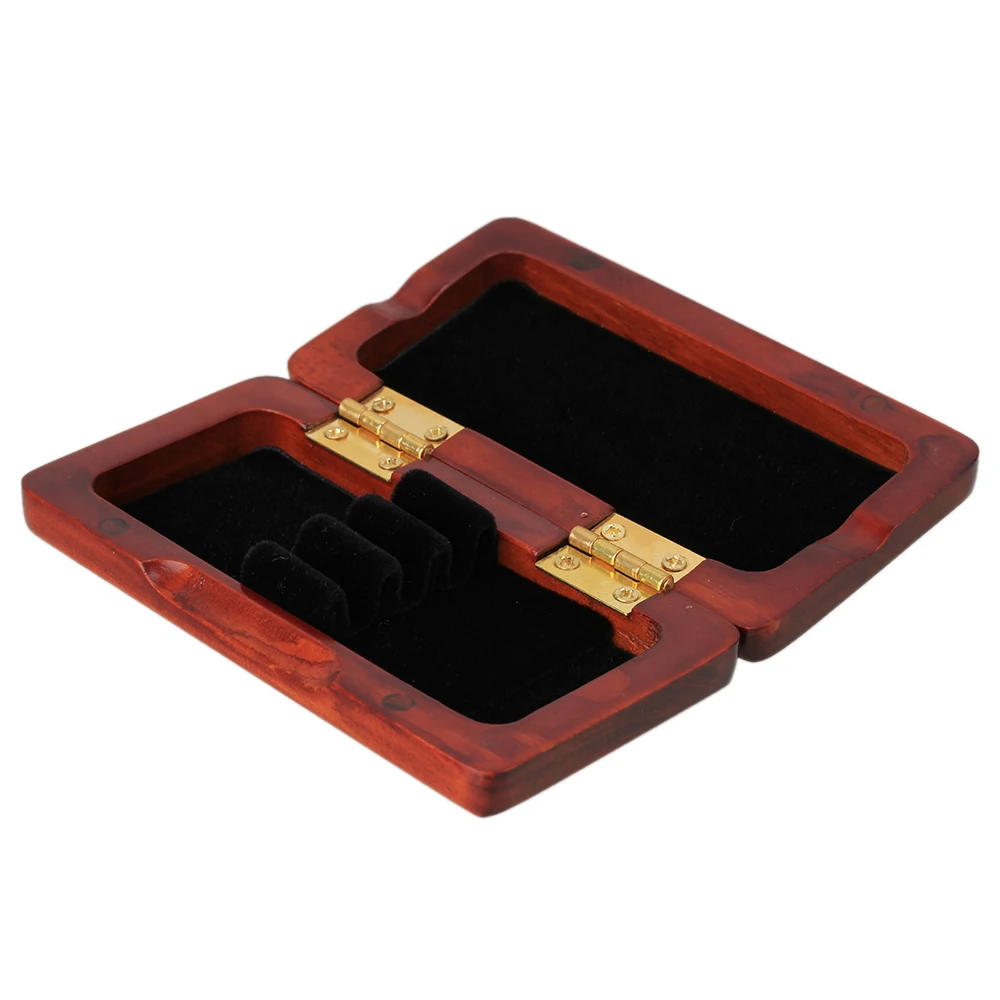 Description Picture 2 of itemWooden Oboe Reed Case Holds 3/6/10PCS Oboe Reeds Protector With Soft Velvet Red