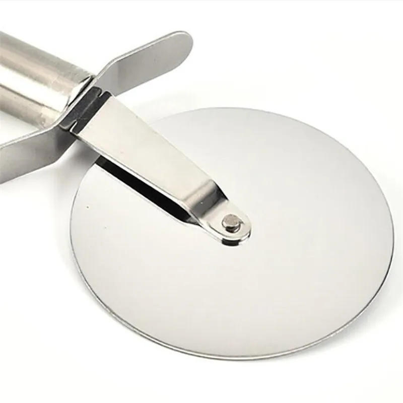 Description Picture 3 of itemPizza Cutter Stainless Steel Pizza Knife Cake Bread Pies Round Knife Pastry Pasta Dough kitchen Baking Tools