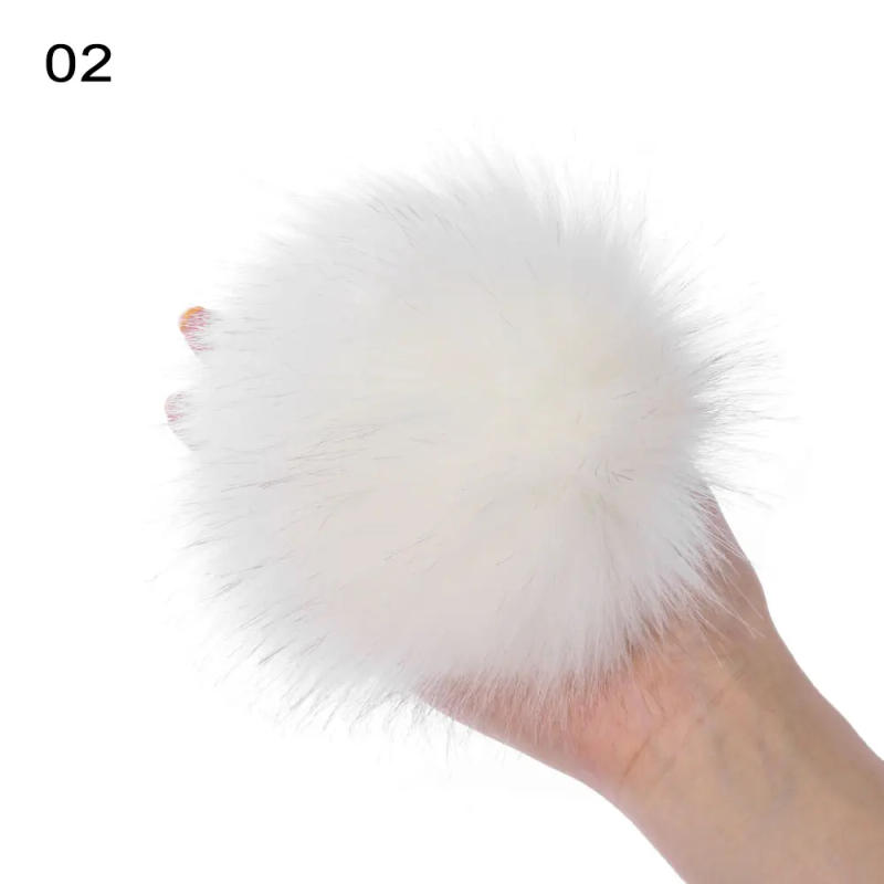 Description Picture 6 of item15cm Foxes Fur Pompom For Women Hat Fur Pom Poms Big Natural Raccoon Fur Pompon for DIY Knitted Hat Cap Accessories
