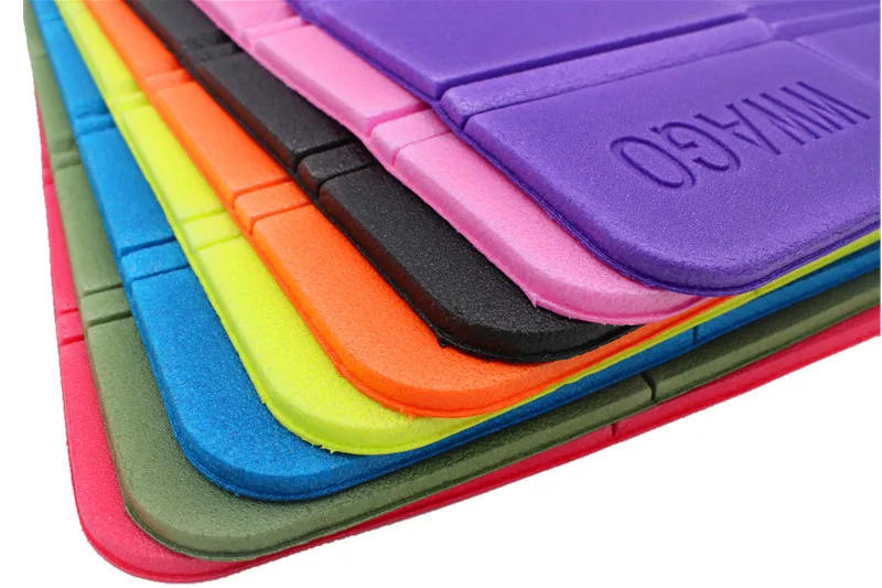 Description Picture 3 of itemSoft Foldable Outdoor Camping Mat Hiking Picnic Seat Pad Portable Waterproof Moistureproof Chair Picnic Mat Pads Seat Cushion