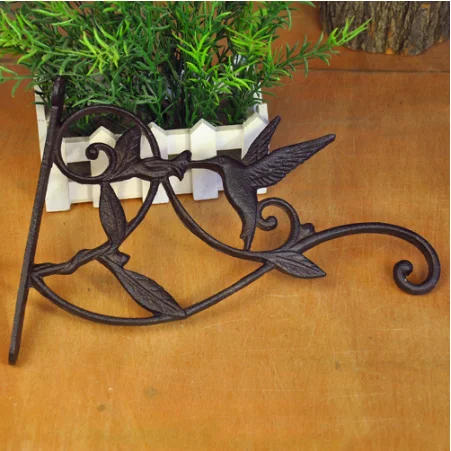 Description Picture 5 of itemDecorative Garden Durable Hook For Flower Pots Hanging Basket Hanger Wrought Bracket Wall Mounted Cast Iron Home Use ZM806