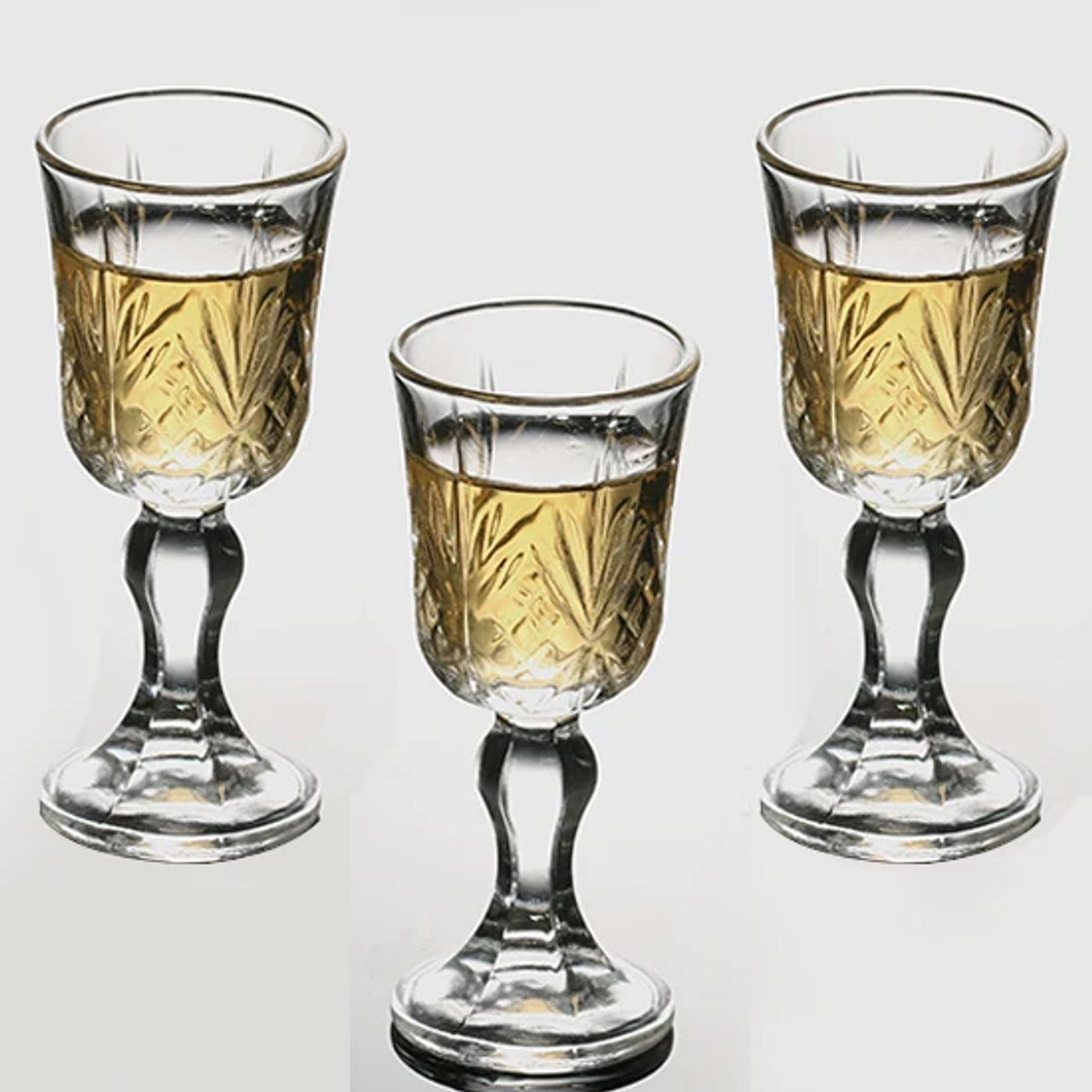 Description Picture 6 of item6pcsx17ml Lead-free Handmade Blown Chinese Baijiu Glasses for Strong Spirit Vodka Shot Glass