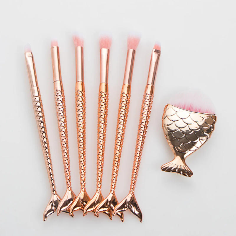 Description Picture 4 of item11pcs Makeup Brushes Kit Fish Tail Pencil Cosmetics Foundation Artist Highlighter Face Set Natural Tool Of Bronzer Eyeshadow Lip