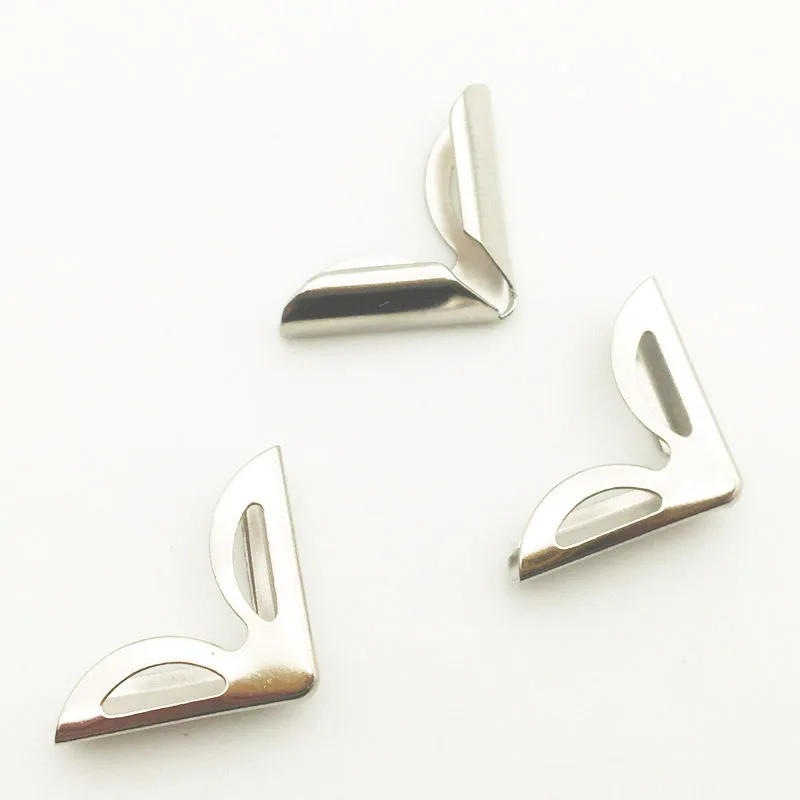 Description Picture 5 of item100PCS/Lot 16X16X4mm Silver Metal Book Corners For Photo Albums Menus Folders DIY Scrapbooking Decor Corner Protectors WD0279