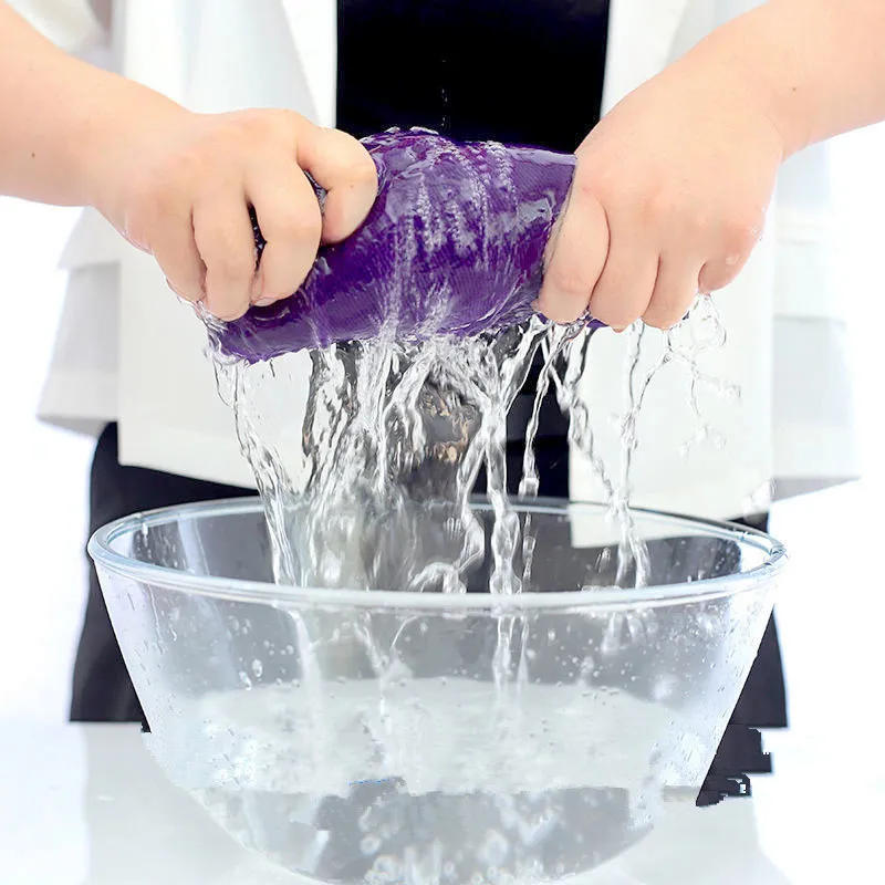 Description Picture 3 of itemThe new microfiber bath towel is super absorbent, soft and quick-drying, super large bath towel, multi-purpose travel sports