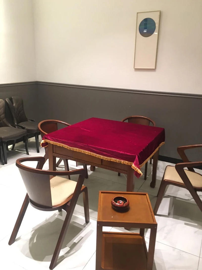 Description Picture 4 of itemModern Minimalist Designer Dining Chair Fashion Solid Wood Dining Chair Living Room Furniture Hotel Luxury Leisure Chair L 2PCS